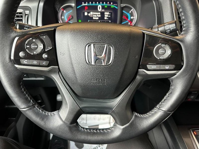 2022 Honda Pilot EX-LImage 3