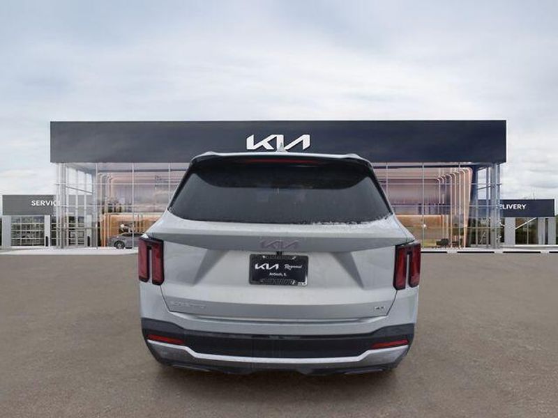 New 2026 Kia Sorento EXImage 5