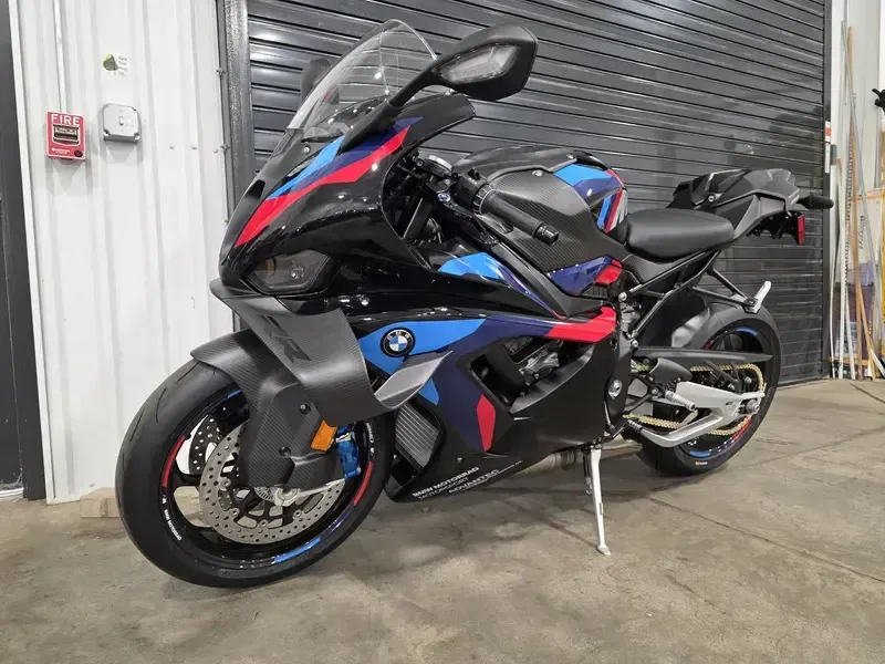 2026 BMW M 1000 RR