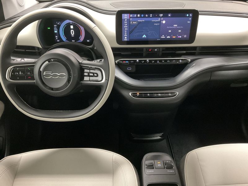 New 2026 Fiat 500e IconaImage 10