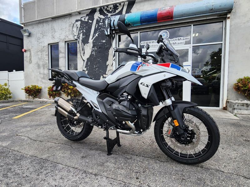 2026 BMW R 1300 GSImage 10