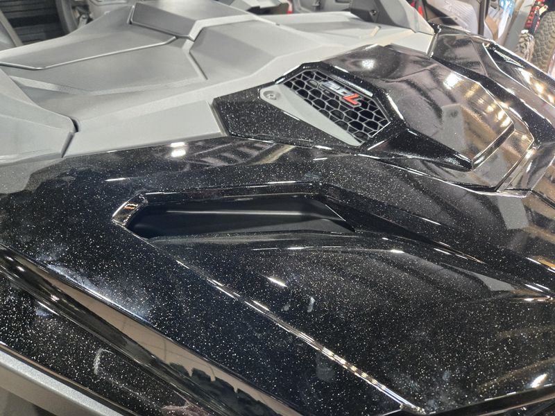 NEW 2025 POLARIS RZR PRO R ULTIMATE Image 27