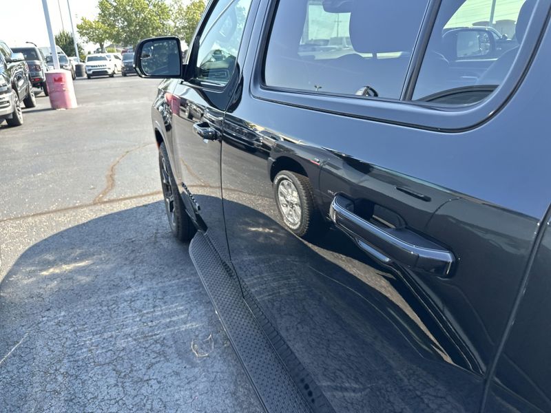 2025 Jeep Wagoneer Overland 4x4Image 11