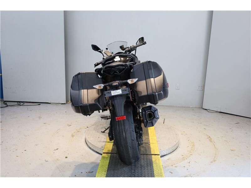 Used 2021 Kawasaki NINJA 1000 Image 4