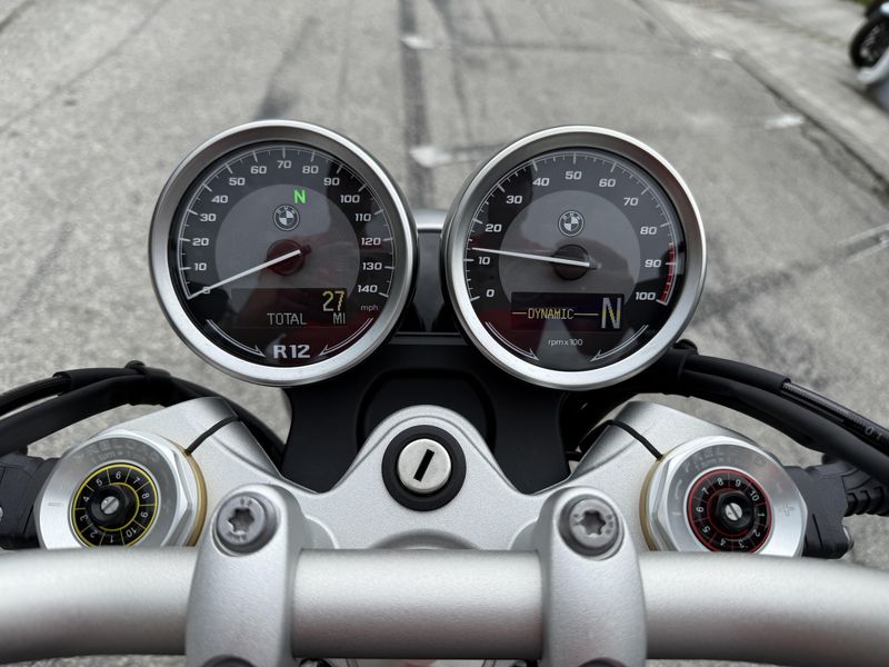 2025 BMW R 12 nineT