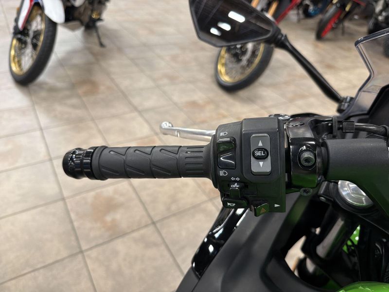 Used 2023 Kawasaki NINJA 650 Image 22