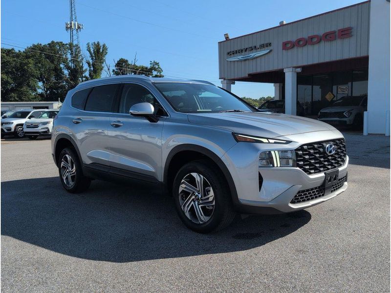 2023 Hyundai Santa Fe SELImage 7