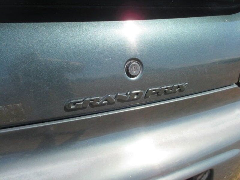 Used 2001 Pontiac Grand Prix GTImage 8