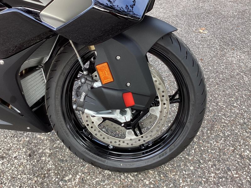 2025 BMW S 1000 RR