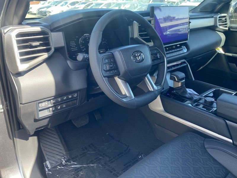 2025 Toyota Tundra LimitedImage 13