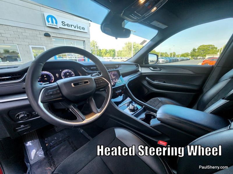 Used 2023 Jeep Grand Cherokee Altitude X