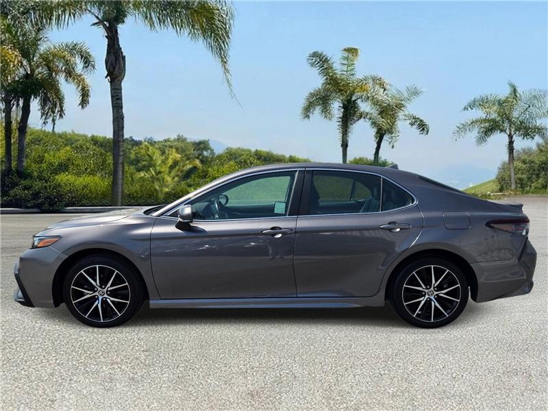 Used 2023 Toyota Camry SE Auto (Natl)