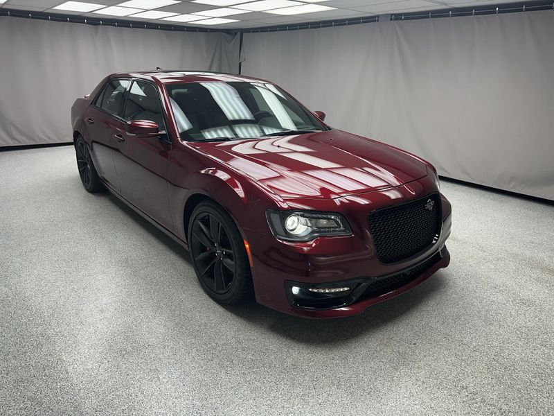 Used 2023 Chrysler 300C 300CImage 18