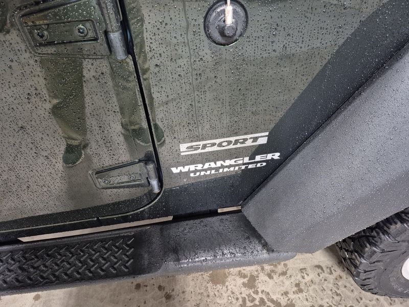 2011 Jeep Wrangler Unlimited SportImage 7