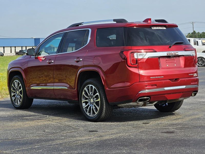 2021 GMC Acadia DenaliImage 6