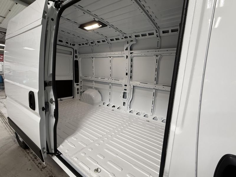 New 2026 RAM Promaster 2500 Tradesman Cargo Van High Roof 159
