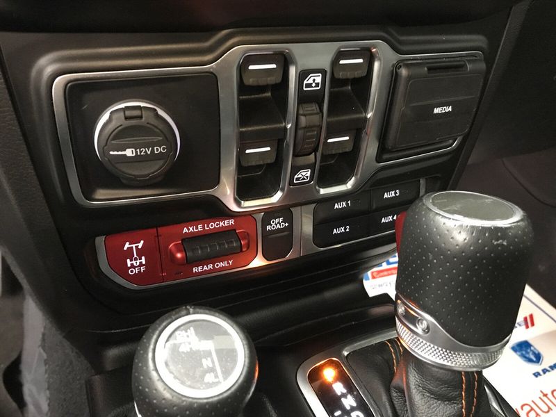 2022 Jeep Gladiator MojaveImage 13