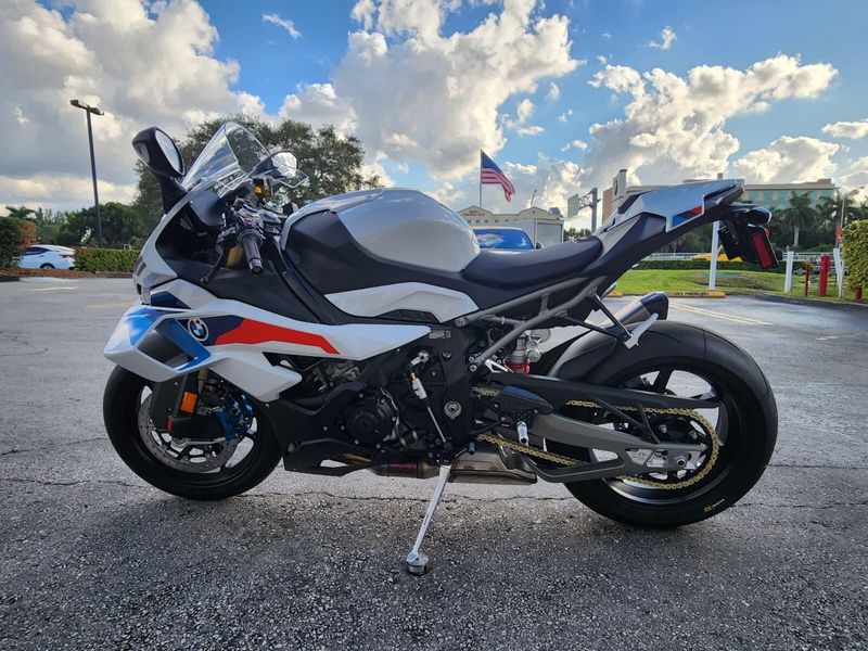 2026 BMW S 1000 RRImage 5