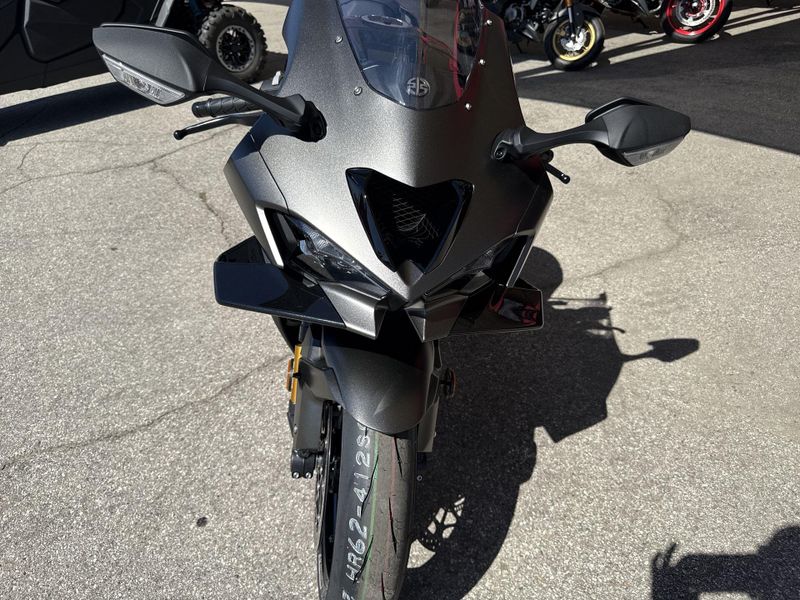 New 2026 Kawasaki NINJA ZX-10R Image 15