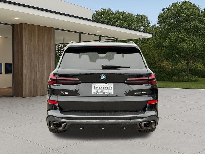 New 2026 BMW X5 sDrive40iImage 10