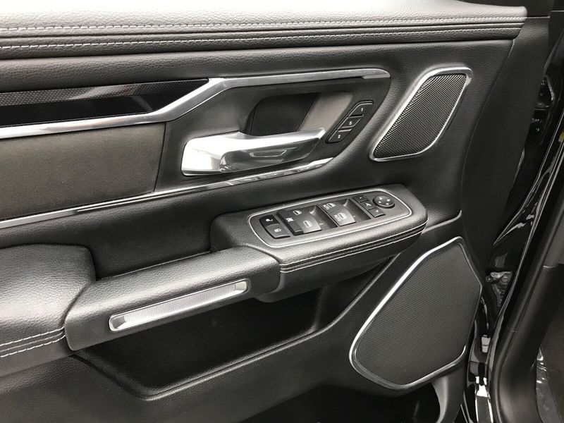 Used 2022 RAM 1500 LaramieImage 3