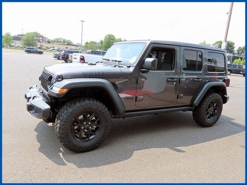 2025 Jeep Wrangler WillysImage 1