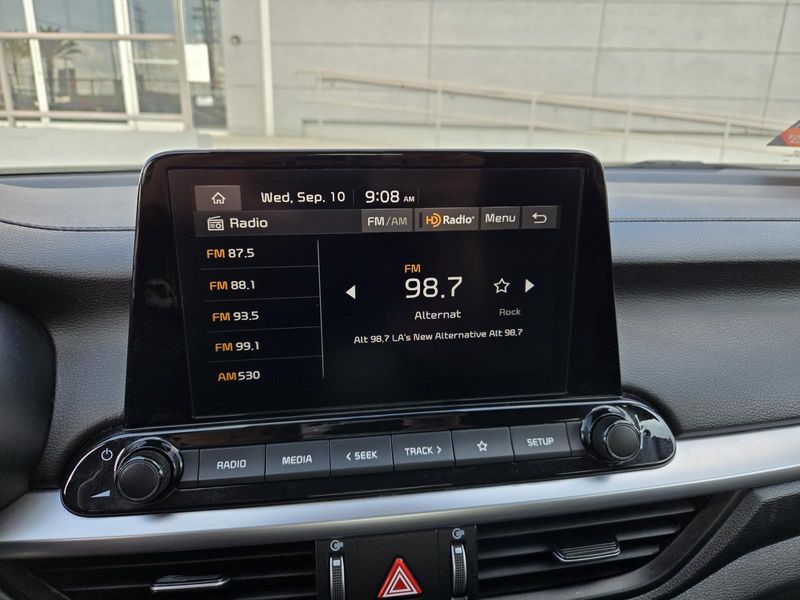 2022 Kia Forte LXS photo 10