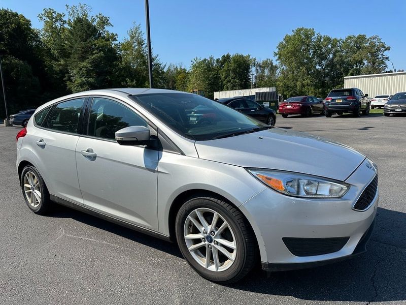 2015 Ford Focus SEImage 1