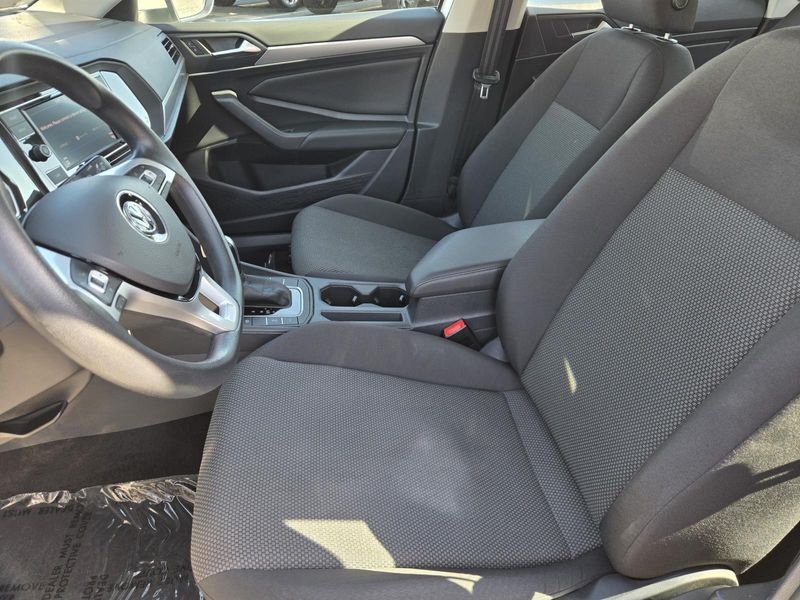 Used 2019 Volkswagen Jetta S Auto w/SULEV