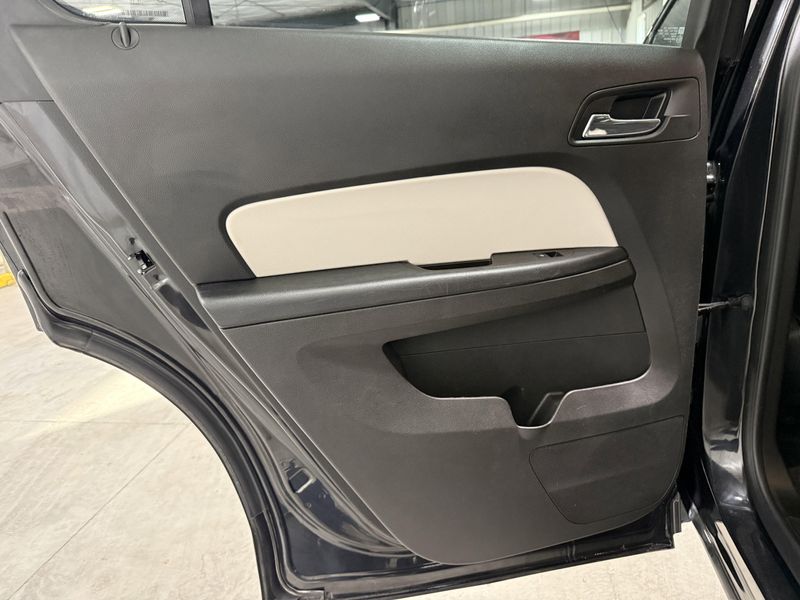 Used 2015 Chevrolet Equinox LTZImage 19