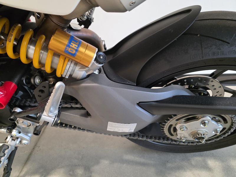 2025 Ducati Hypermotard 950 SP