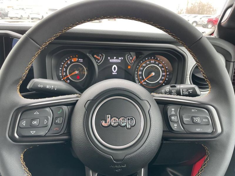 2024 Jeep Wrangler Unlimited Sport RHD photo 15