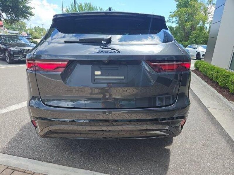 2025 Jaguar F-PACE R-Dynamic S