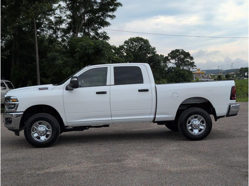 New 2026 RAM 2500 Tradesman Crew Cab 4x4 6