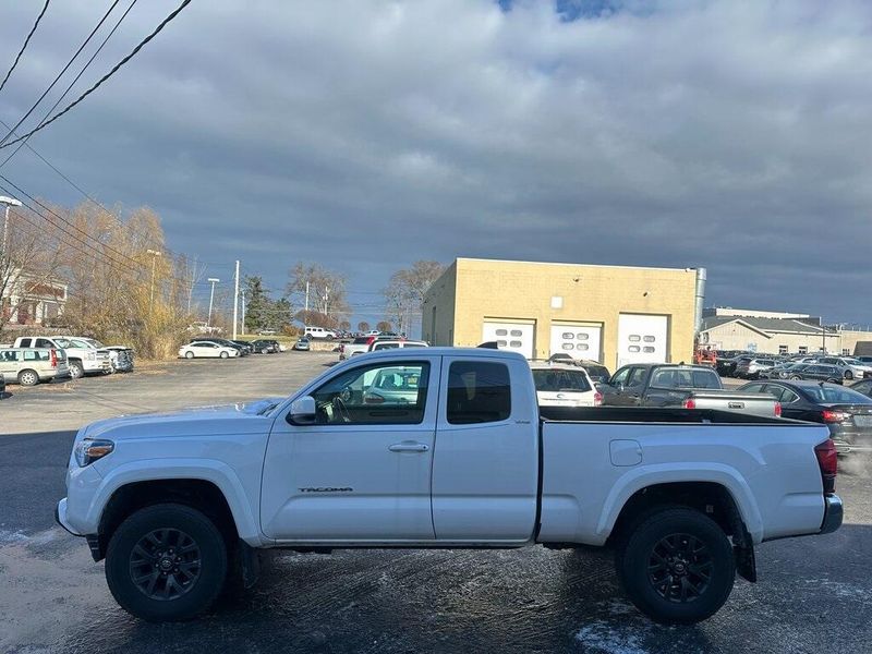 2022 Toyota Tacoma SRImage 7