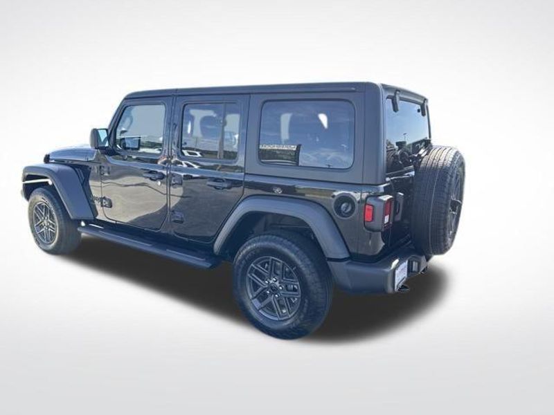 2025 Jeep Wrangler 4-door Sport S