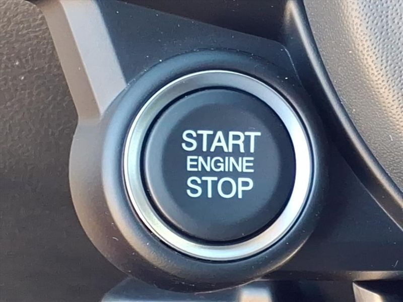 New 2025 Alfa Romeo Tonale IntensaImage 21