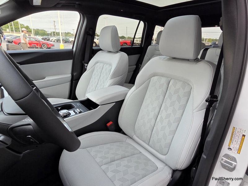 New 2026 Jeep Cherokee Overland