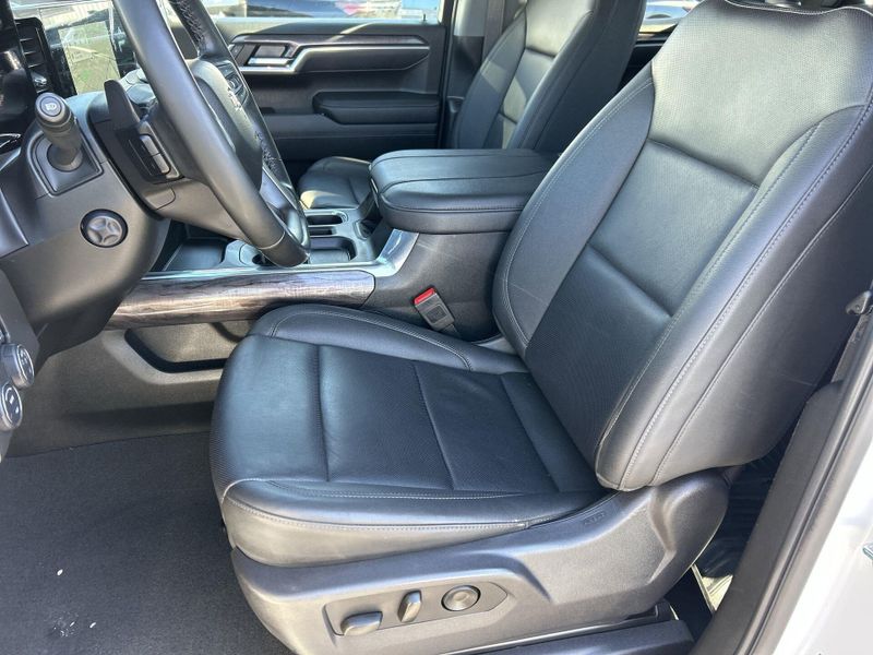 Used 2025 Chevrolet Silverado 1500 LTZImage 20