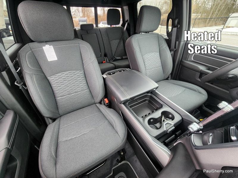 New 2026 RAM 3500 Big Horn Crew Cab 4x4 6'4' Box