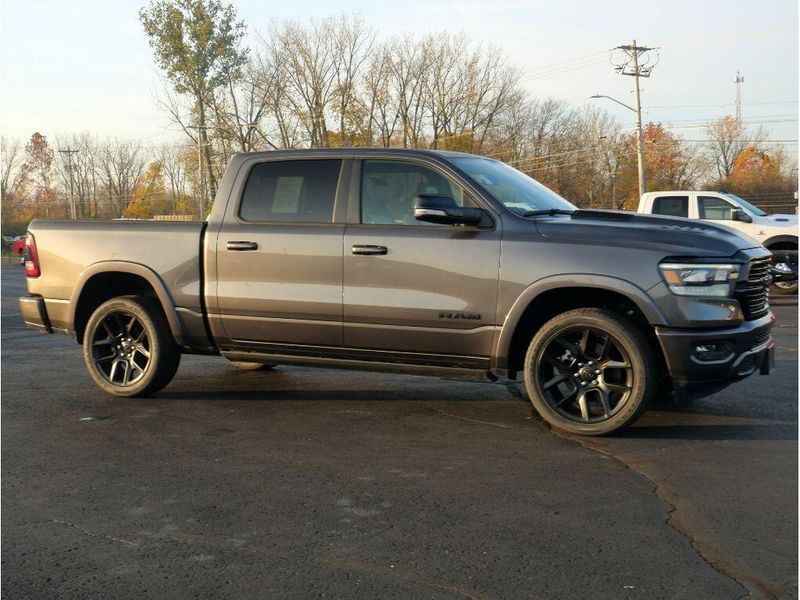 2021 RAM 1500 Laramie Night EcoDieselImage 7