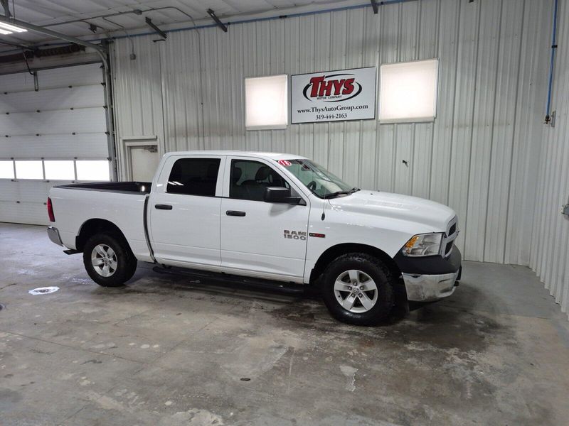 2018 RAM 1500 TradesmanImage 3