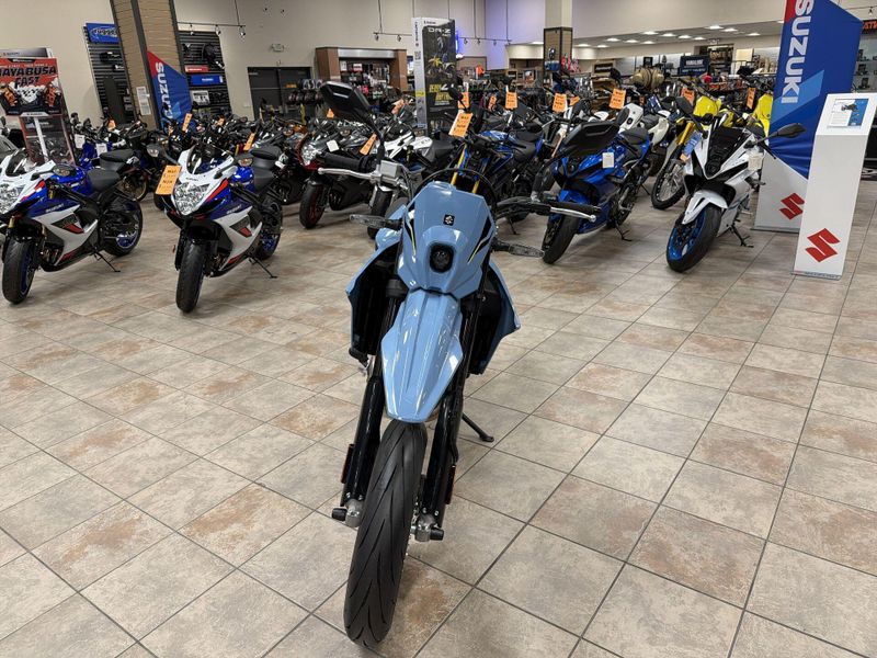 New 2025 Suzuki DR-Z4SM Image 12