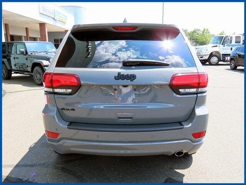 2022 Jeep Grand Cherokee WK Laredo XImage 6