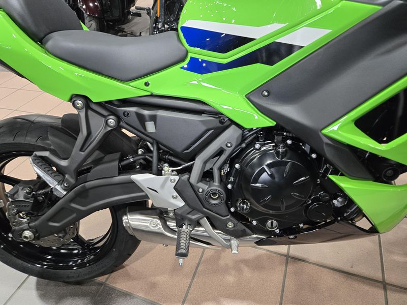NEW 2026 KAWASAKI NINJA 650 ABS Image 10