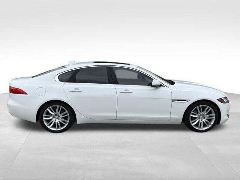 Used 2016 Jaguar XF 35t Prestige