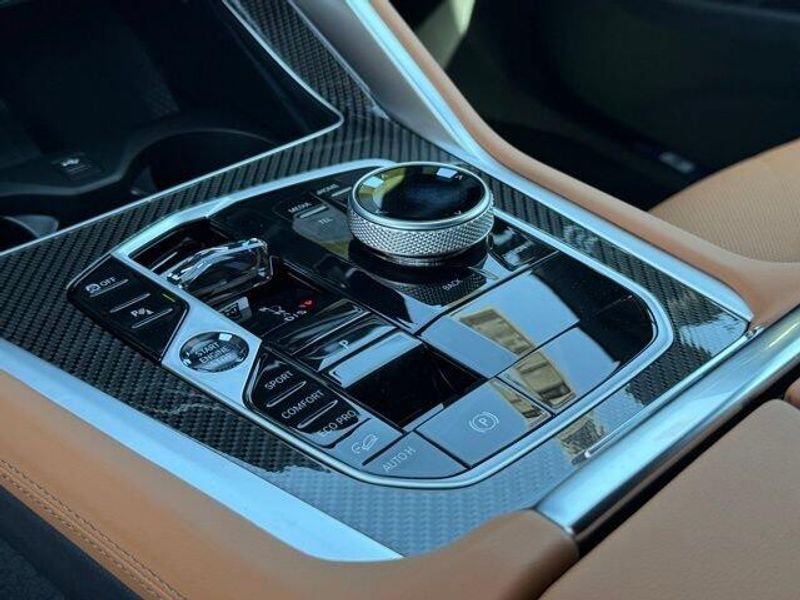 New 2026 BMW X6 M60iImage 24