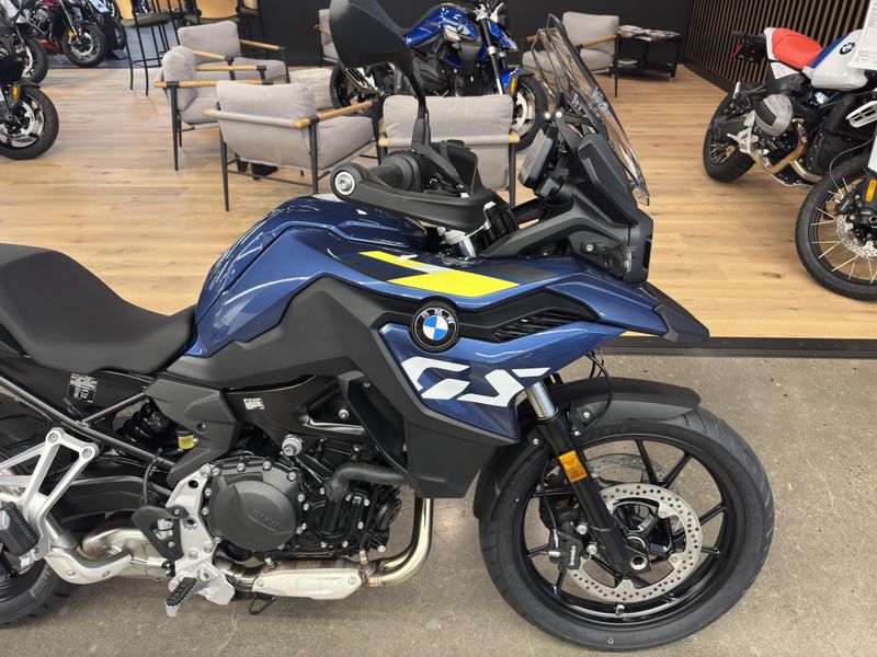 2026 BMW F 800 GS - GRAVITY BLUE METALLIC - LOWERED - SALE PENDING 