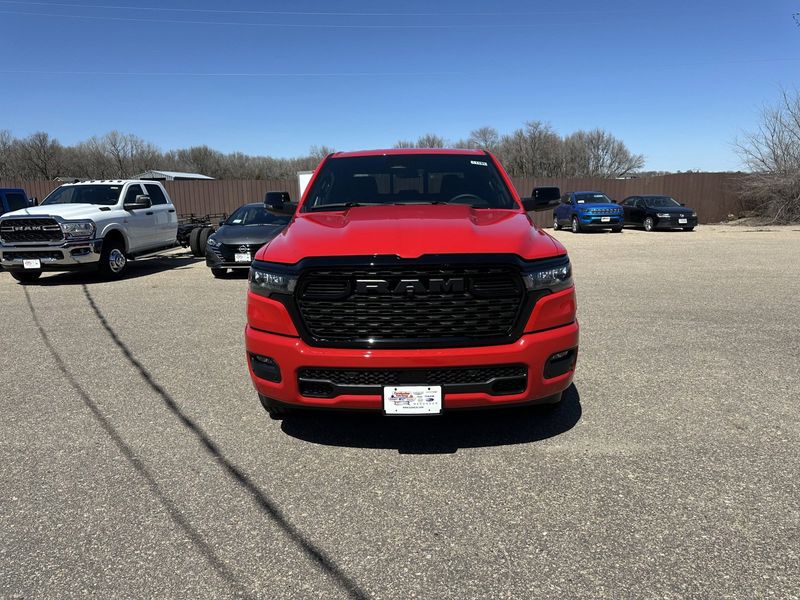 2025 RAM 1500 Big Horn Crew Cab 4x4 5