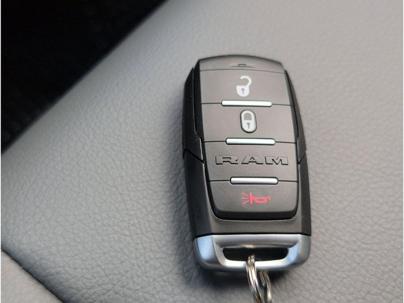 New 2026 RAM 2500 TradesmanImage 21